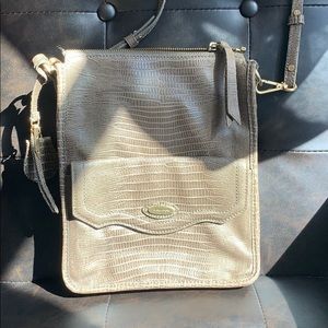 Crossbody purse